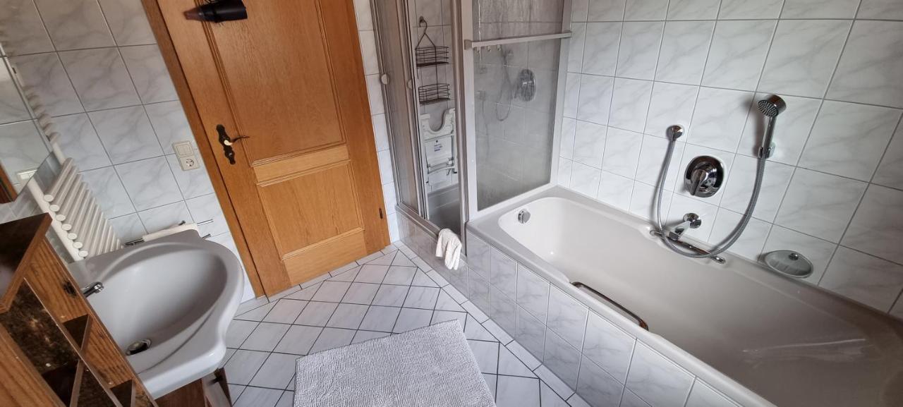 Appartement Lissi - Ruhig, Idyllisch & Grosszuegig ザーレム エクステリア 写真